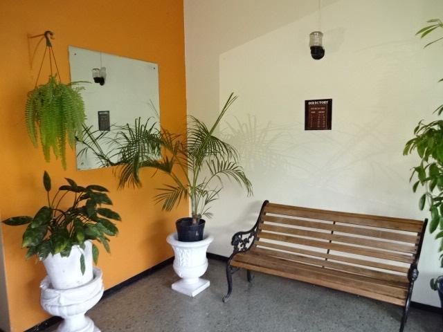 Worthington Towers Apartment 金斯敦 外观 照片